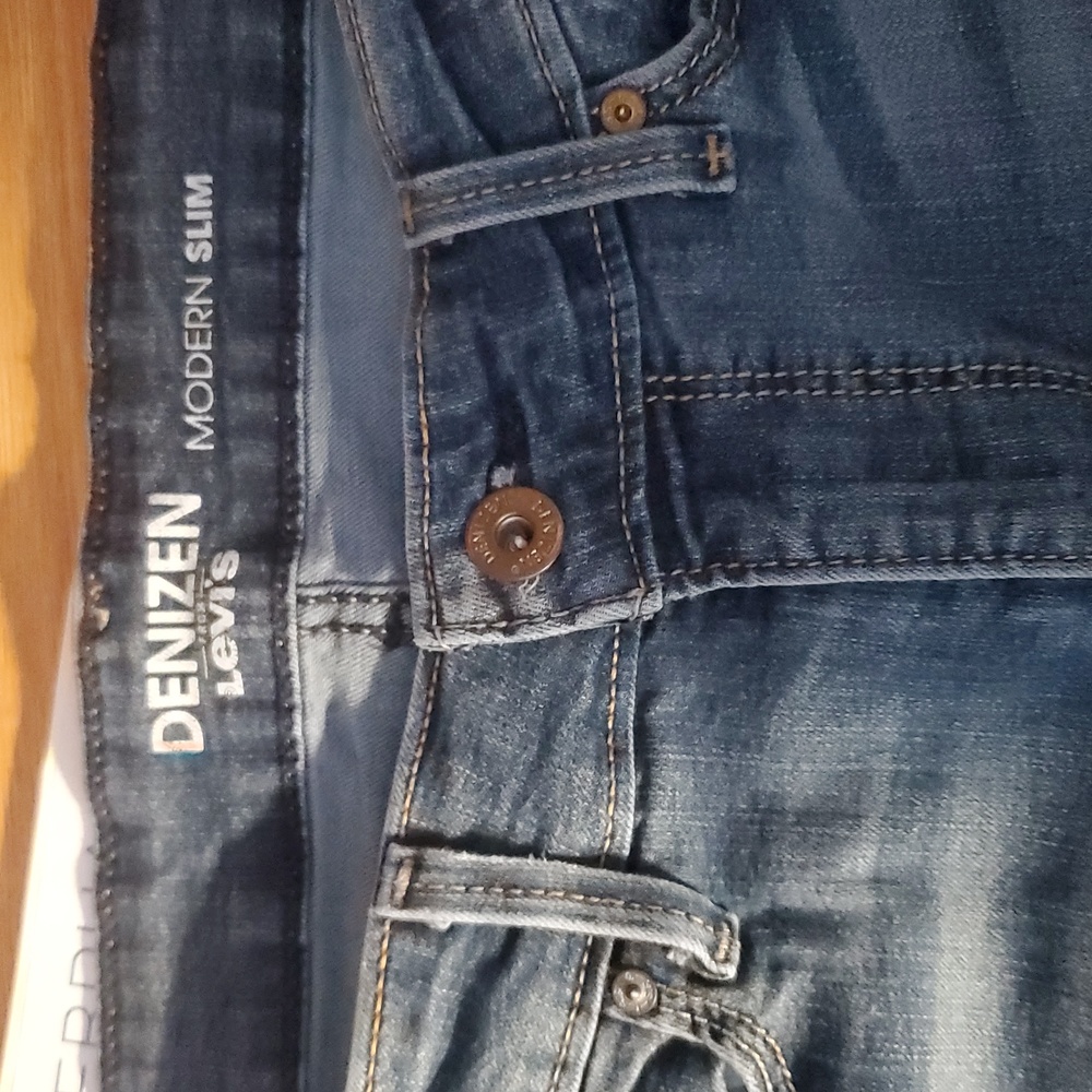 Denizen Levi's jeans size 10 long 30×34